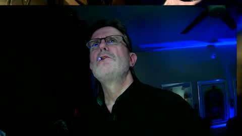 Snapshot of shrewtamer chatting on 02.13.26 shrewtamer online show from 02.13.26