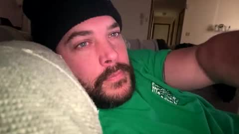 Snapshot of shubby420 chatting on 11.04.25 YeahBoi420 online show from 11.04.25