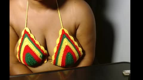 Snapshot of shuga05 chatting on 09.09.25 Shuga online show from 09.09.25