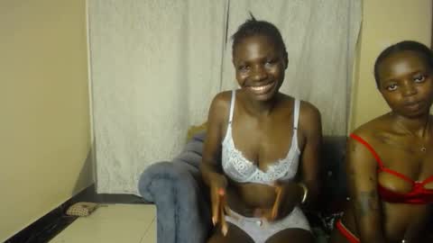 Snapshot of shuga_babiey chatting on 11.15.25 Shuga online show from 11.15.25