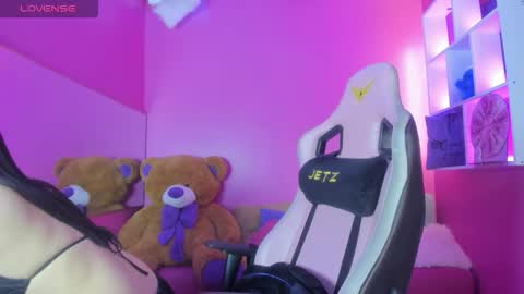 ZUMY ANGELS online show from 10.31.25