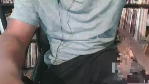 Snapshot of shy333 chatting on 01.13.25 SHY333 online show from 01.13.25