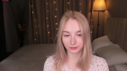 Polly online show from 04.26.26
