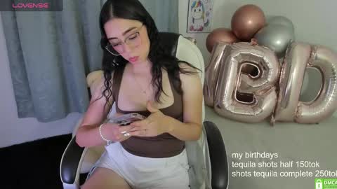 Nahomy online show from 01.18.25