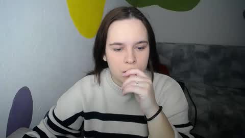 shy_lil online show from 12.05.25