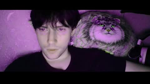 Snapshot of shy_matthew chatting on 10.30.25 Matthew online show from 10.30.25