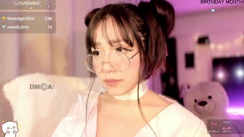 Snapshot of shyangie24 chatting on 12.07.24 Angeline 3 independent come here when am horny... online show from 12.07.24