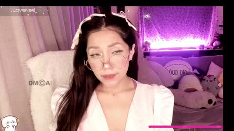 Snapshot of shyangie24 chatting on 01.19.25 Angeline 3 independent come here when am horny... online show from 01.19.25