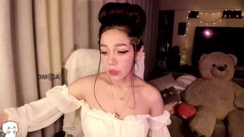 Snapshot of shyangie24 chatting on 09.13.25 Angeline 3 independent come here when am horny... online show from 09.13.25