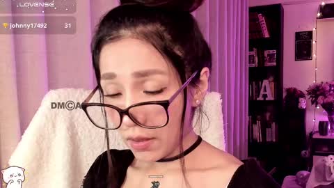 Snapshot of shyangie24 chatting on 10.08.25 Angeline 3 independent come here when am horny... online show from 10.08.25