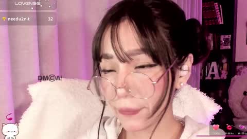 Snapshot of shyangie24 chatting on 11.22.25 Angeline 3 independent come here when am horny... online show from 11.22.25