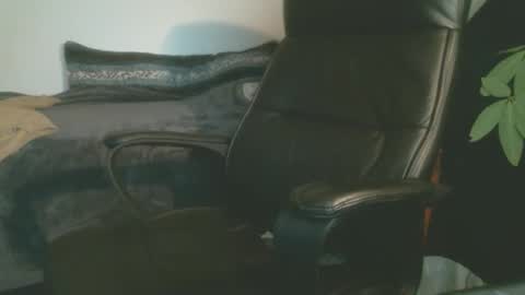 shyboyhugecum2020 online show from 12.02.25