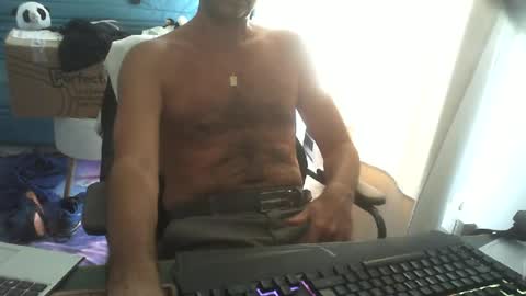 Snapshot of shyfrenchcock chatting on 08.06.26 shyfrenchcock online show from 08.06.26