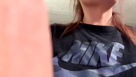 Snapshot of shyg1r1 chatting on 01.13.25 Sasha online show from 01.13.25