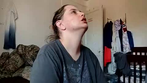 Snapshot of shylee538825 chatting on 10.09.25 shylee538825 online show from 10.09.25