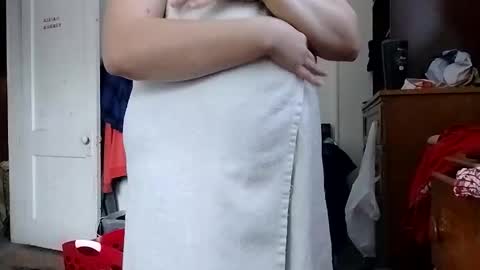 Snapshot of shylee538825 chatting on 10.13.25 shylee538825 online show from 10.13.25