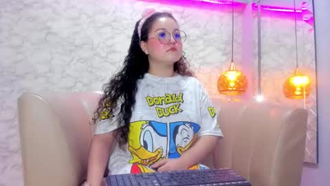 Shyly online show from 09.30.25