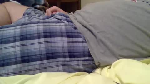 Snapshot of shyncurious2 chatting on 12.16.25 shyncurious2 online show from 12.16.25