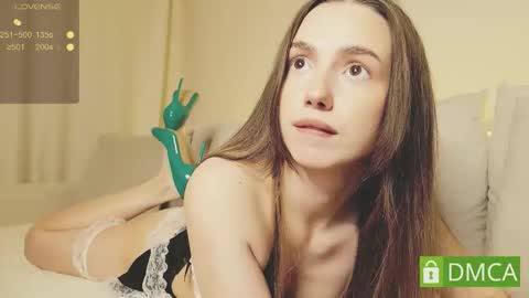 Snapshot of shypeachmaru chatting on 02.16.26 Mary online show from 02.16.26