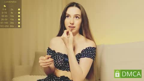 Snapshot of shypeachmaru chatting on 02.24.26 Mary online show from 02.24.26