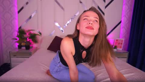 shyysiren online show from 11.06.25