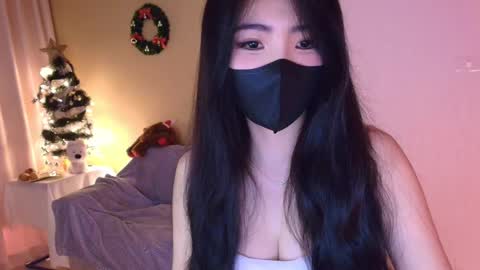 Snapshot of si_mokoko chatting on 12.20.25 si_mokoko online show from 12.20.25