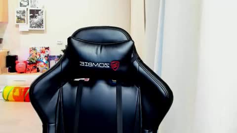 Snapshot of sia0610 chatting on 11.02.25 SIA online show from 11.02.25