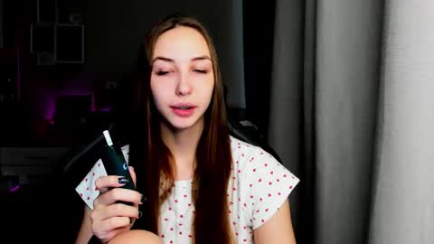 Snapshot of sia0610 chatting on 11.08.25 SIA online show from 11.08.25