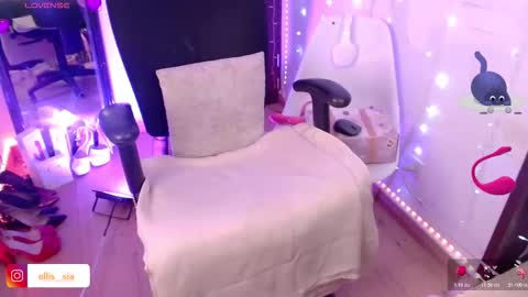 Salome  Next streaming 11102024 online show from 11.09.25