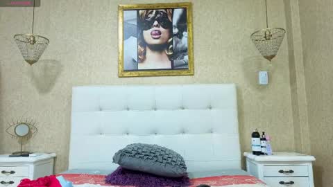 Sia online show from 06.05.26