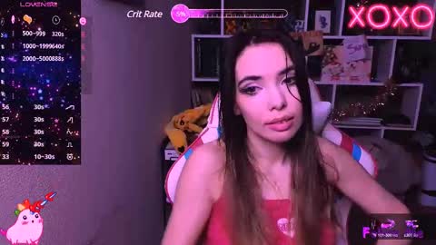 Snapshot of siashine chatting on 02.15.25 siashine online show from 02.15.25