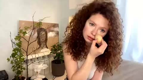 Kelly online show from 06.19.26