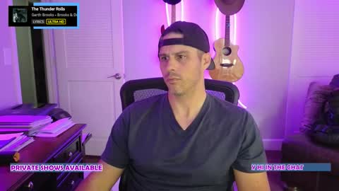 Snapshot of sidesnack chatting on 10.23.25 SideSnack online show from 10.23.25