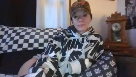 Mrs. St. Patrickk online show from 11.28.25