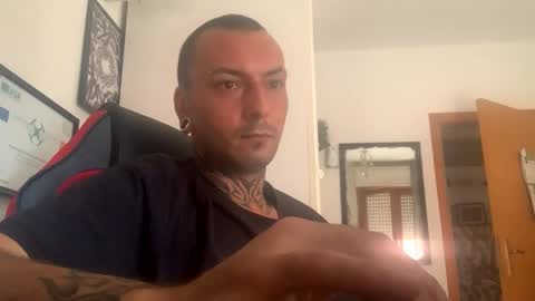 sidvicious23cm online show from 09.23.25