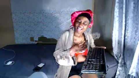 sieannabrown online show from 07.28.26
