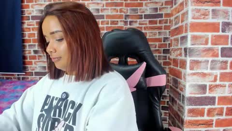 sienna_lux01 online show from 03.10.26