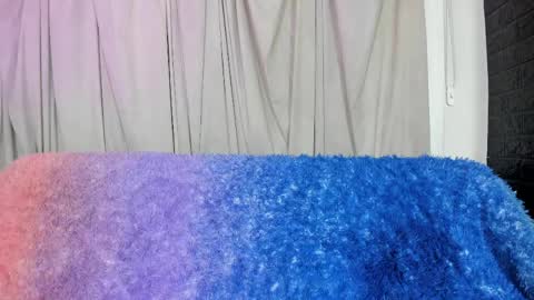 sienna_lux01 online show from 04.28.26
