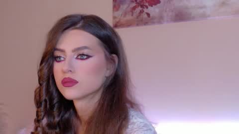 Snapshot of sienna_voss chatting on 06.20.26 sienna_voss online show from 06.20.26