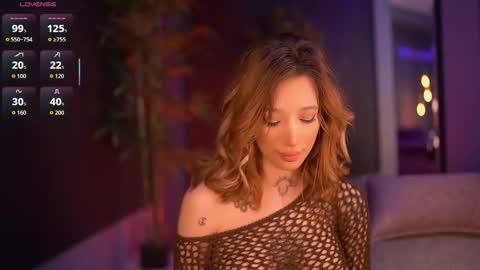 Snapshot of siennajayden chatting on 10.16.25 Sienna online show from 10.16.25