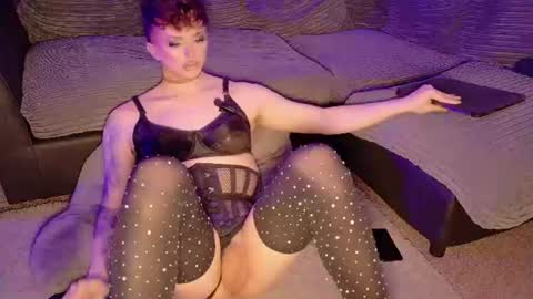 Snapshot of siennalamalfa chatting on 06.24.26 Sienna La Malfa online show from 06.24.26