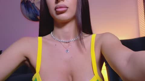 Sienna online show from 06.13.26