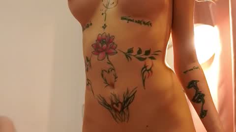 siennasyn online show from 03.10.26