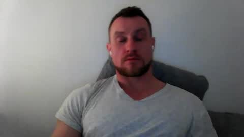 Snapshot of siggurd7one chatting on 12.27.24 Orlando online show from 12.27.24