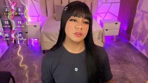 Siiam Tay online show from 03.04.26