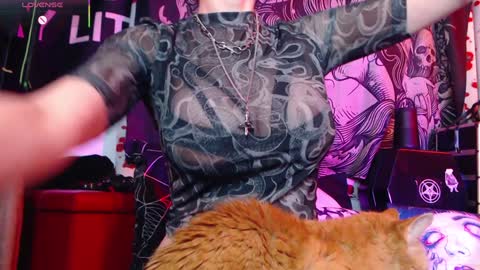 Allmylinkssilentmary666 online show from 01.16.26