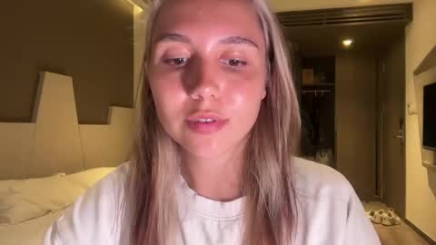 Snapshot of silicia_lu chatting on 03.05.26 You fav Miss Si online show from 03.05.26