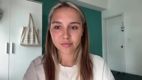 Snapshot of silicia_lu chatting on 03.20.26 You fav Miss Si online show from 03.20.26