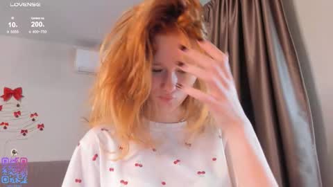 Call me Mia online show from 12.23.25