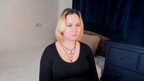 Eowyn online show from 11.18.25